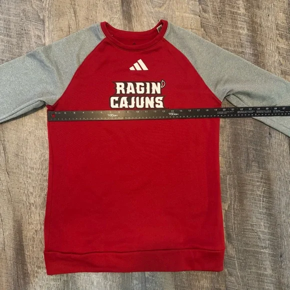 Adidas Ragin’ Cajuns Sweatshirt Medium Red Gray Long Sleeve Pullover NCAA - Picture 3 of 7